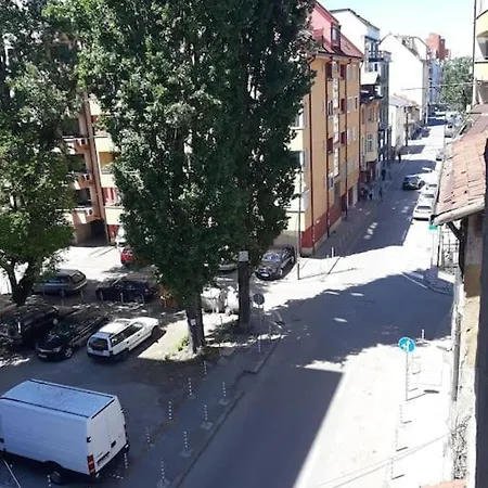 Belle House 아파트